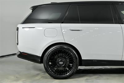 2024 Land Rover Range Rover P530 Autobiography LWB - Photo 13 - Joliet, IL 60435