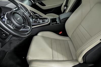 2018 Jaguar F-TYPE R-Dynamic   - Photo 22 - Joliet, IL 60435