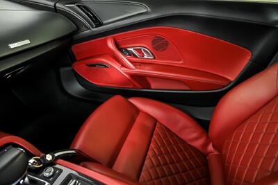 2020 Audi R8 5.2 quattro V10-$30K MODS-WHEELS-EXHUAST!   - Photo 39 - Joliet, IL 60435