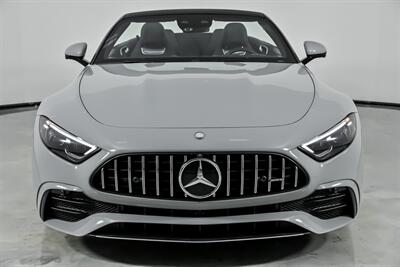 2023 Mercedes-Benz AMG SL 43   - Photo 5 - Joliet, IL 60435