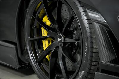 2019 McLaren 720S Performance   - Photo 5 - Joliet, IL 60435