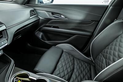 2022 Cadillac CT4-V Blackwing   - Photo 37 - Joliet, IL 60435