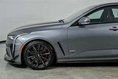 2022 Cadillac CT4-V Blackwing   - Photo 7 - Joliet, IL 60435