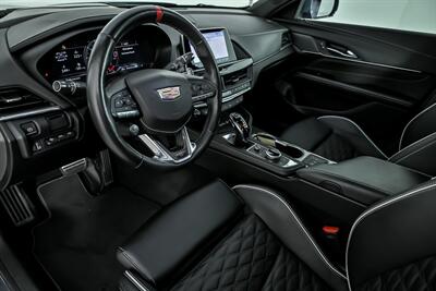 2022 Cadillac CT4-V Blackwing   - Photo 21 - Joliet, IL 60435
