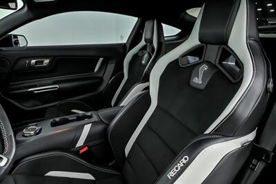 2021 Ford Mustang Shelby GT500-CFTP! - Photo 20 - Joliet, IL 60435