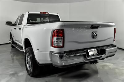 2022 RAM 3500 Tradesman   - Photo 10 - Joliet, IL 60435