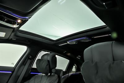2025 Mercedes-Benz Mercedes-Maybach S 580 4MATIC-HUGE $233K MSRP!   - Photo 25 - Joliet, IL 60435