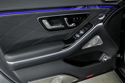 2025 Mercedes-Benz Mercedes-Maybach S 580 4MATIC-HUGE $233K MSRP!   - Photo 18 - Joliet, IL 60435