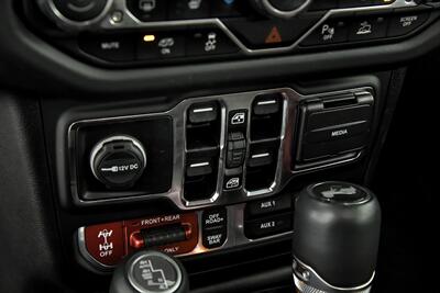 2024 Jeep Wrangler Rubicon 392- 1 TOUCH POWER TOP   - Photo 34 - Joliet, IL 60435