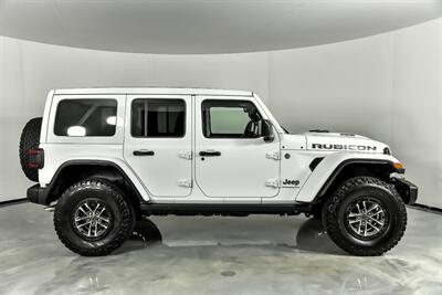 2024 Jeep Wrangler Rubicon 392- 1 TOUCH POWER TOP   - Photo 14 - Joliet, IL 60435