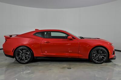2018 Chevrolet Camaro ZL1   - Photo 14 - Joliet, IL 60435