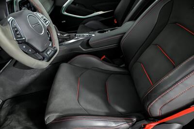 2018 Chevrolet Camaro ZL1   - Photo 22 - Joliet, IL 60435
