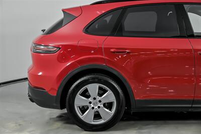 2023 Porsche Cayenne   - Photo 13 - Joliet, IL 60435