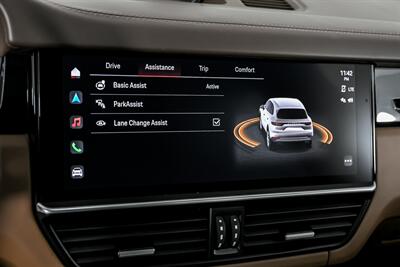 2023 Porsche Cayenne   - Photo 35 - Joliet, IL 60435