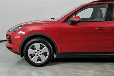 2023 Porsche Cayenne   - Photo 7 - Joliet, IL 60435