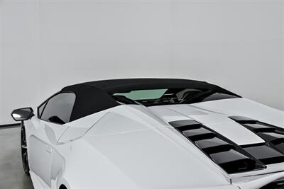 2020 Lamborghini Huracan EVO Spyder   - Photo 19 - Joliet, IL 60435