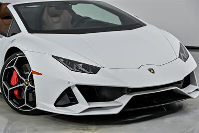 2020 Lamborghini Huracan EVO Spyder   - Photo 3 - Joliet, IL 60435