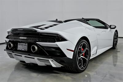 2020 Lamborghini Huracan EVO Spyder   - Photo 12 - Joliet, IL 60435