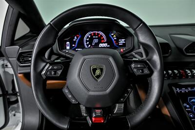 2020 Lamborghini Huracan EVO Spyder   - Photo 31 - Joliet, IL 60435