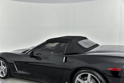 2006 Chevrolet Corvette   - Photo 21 - Joliet, IL 60435