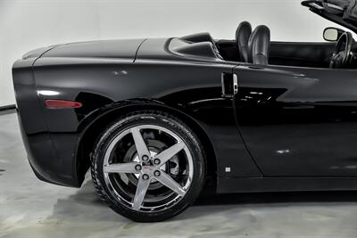 2006 Chevrolet Corvette   - Photo 13 - Joliet, IL 60435