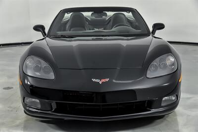 2006 Chevrolet Corvette   - Photo 5 - Joliet, IL 60435