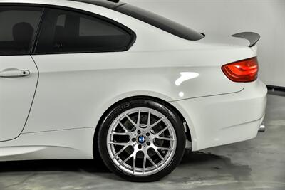 2011 BMW M3   - Photo 9 - Joliet, IL 60435