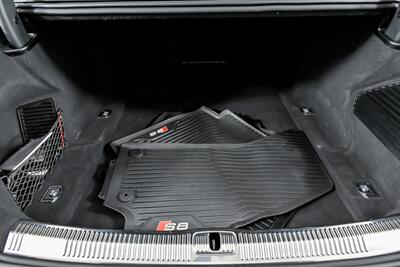 2022 Audi S8 4.0T quattro   - Photo 16 - Joliet, IL 60435
