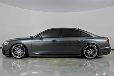 2022 Audi S8 4.0T quattro   - Photo 8 - Joliet, IL 60435