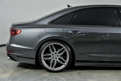 2022 Audi S8 4.0T quattro   - Photo 13 - Joliet, IL 60435