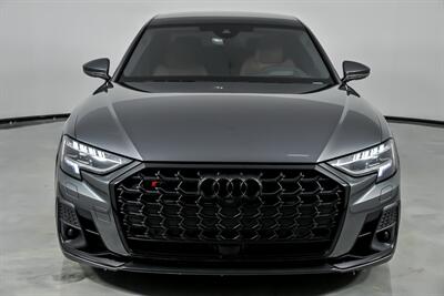 2022 Audi S8 4.0T quattro   - Photo 5 - Joliet, IL 60435