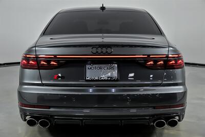 2022 Audi S8 4.0T quattro   - Photo 11 - Joliet, IL 60435