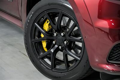 2021 Jeep Grand Cherokee Trackhawk   - Photo 4 - Joliet, IL 60435