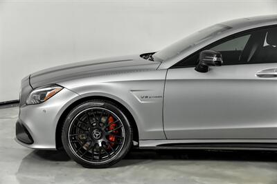 2017 Mercedes-Benz CLS AMG CLS 63 S- FACTORY MATTE   - Photo 7 - Joliet, IL 60435