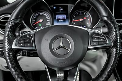 2017 Mercedes-Benz C 300 4MATIC - Photo 28 - Joliet, IL 60435