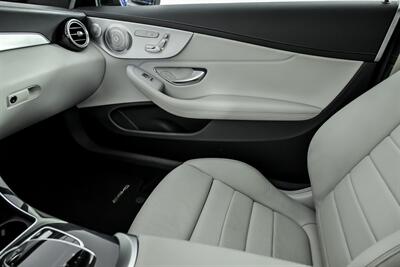 2017 Mercedes-Benz C 300 4MATIC - Photo 39 - Joliet, IL 60435