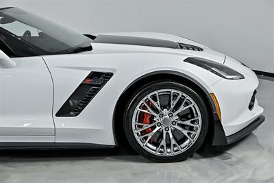 2018 Chevrolet Corvette Z06-Z07 PACKAGE-HUGE $107K MSRP   - Photo 15 - Joliet, IL 60435