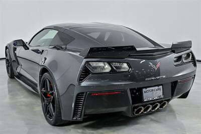 2017 Chevrolet Corvette Z06 2LZ   - Photo 10 - Joliet, IL 60435
