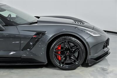 2017 Chevrolet Corvette Z06 2LZ   - Photo 15 - Joliet, IL 60435