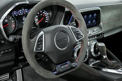 2020 Chevrolet Camaro ZL1   - Photo 25 - Joliet, IL 60435