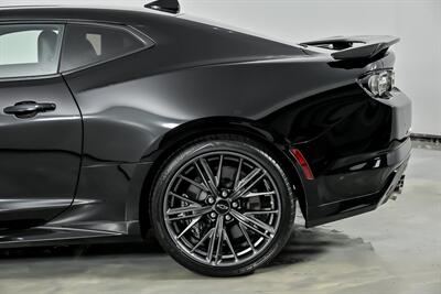 2020 Chevrolet Camaro ZL1   - Photo 9 - Joliet, IL 60435