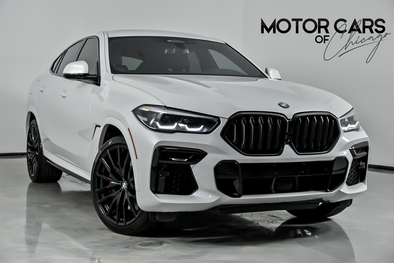 2022 BMW X6 M50i's photo