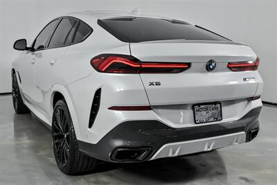 2022 BMW X6 M50i - Photo 10 - Joliet, IL 60435