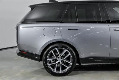 2025 Land Rover Range Rover P400 SE   - Photo 13 - Joliet, IL 60435