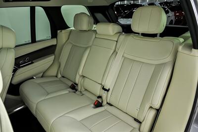 2025 Land Rover Range Rover P400 SE   - Photo 25 - Joliet, IL 60435