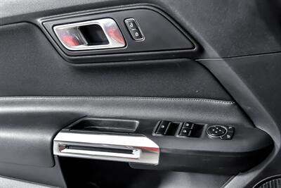 2019 Ford Mustang EcoBoost   - Photo 18 - Joliet, IL 60435