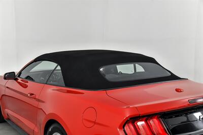 2019 Ford Mustang EcoBoost   - Photo 37 - Joliet, IL 60435