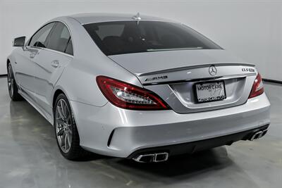 2017 Mercedes-Benz CLS AMG CLS 63 S   - Photo 10 - Joliet, IL 60435