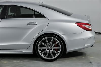 2017 Mercedes-Benz CLS AMG CLS 63 S   - Photo 9 - Joliet, IL 60435