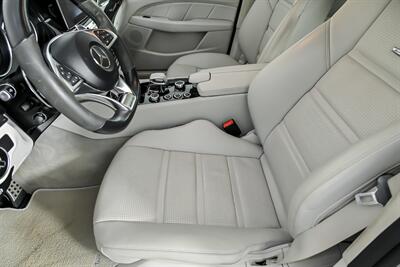 2017 Mercedes-Benz CLS AMG CLS 63 S   - Photo 22 - Joliet, IL 60435